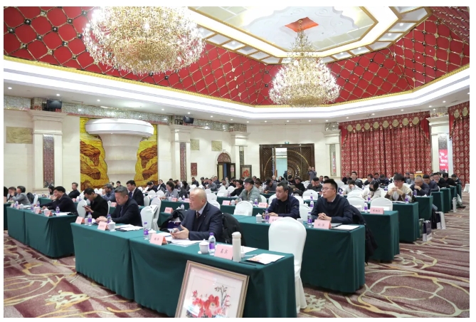 鼎龍｜周春東總經(jīng)理分享生產(chǎn)解決方案，丁根龍董事長(zhǎng)榮獲終身成就獎(jiǎng)